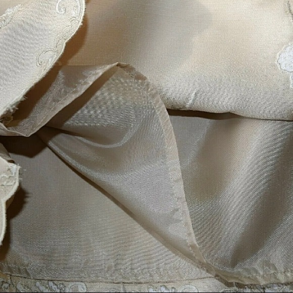 NEW Talbots 100% Silk Sequin Embroidered  Lined Side zip Top MSRP $98/NW… - Picture 5 of 8